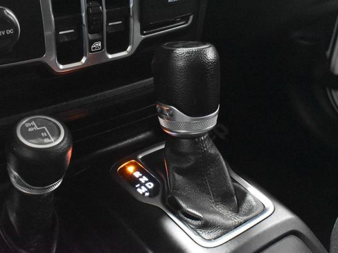 Used 2020 Jeep Wrangler Unlimited Sport S image 15