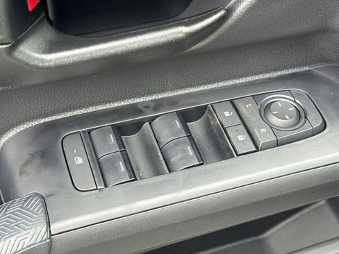 New 2026 Toyota Tacoma SR5 image 14