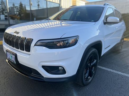 Used 2020 Jeep Cherokee Latitude Plus AWD/4WD image 1