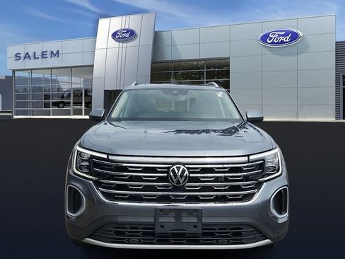 Used 2024 Volkswagen Atlas SEL AWD/4WD image 7
