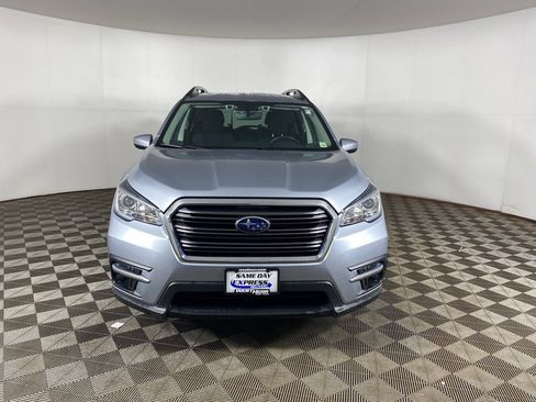 Used 2020 Subaru Ascent Premium w/ Convenience Package image 11