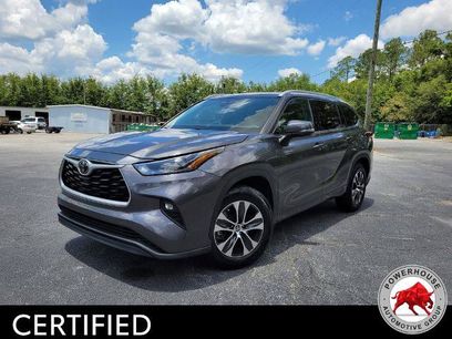 Used 2022 Toyota Highlander XLE