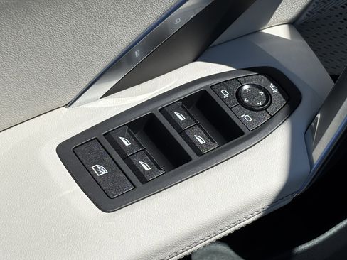 Used 2026 BMW X1 xDrive28i w/ Technology Package image 14