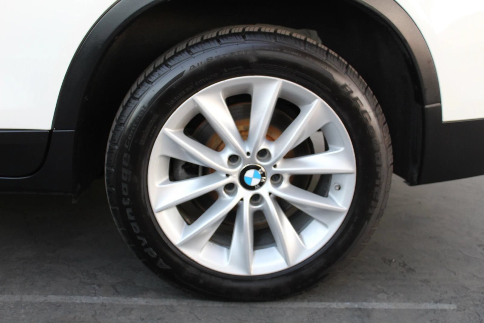 Used 2017 BMW X3 sDrive28i RWD image 41