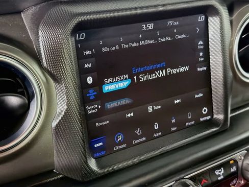 Used 2023 Jeep Wrangler Unlimited Sahara w/ Cold Weather Group AWD/4WD image 15