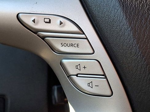 Used 2018 Nissan Murano Platinum w/ Cargo Package image 20