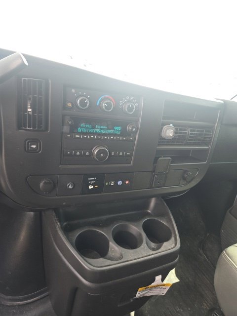 Used 2025 Chevrolet Express 2500 w/ Driver Convenience Package RWD image 24
