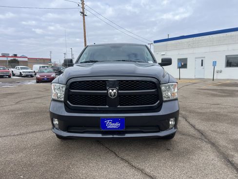 Used 2014 RAM 1500 Express image 3