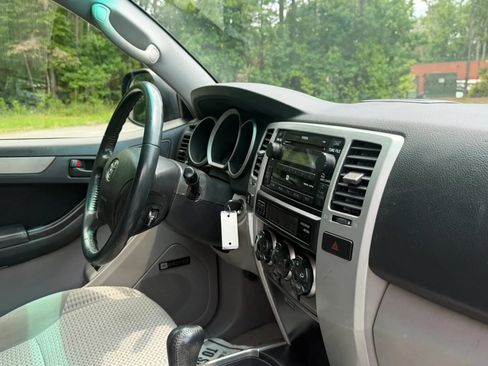 Used 2008 Toyota 4Runner Sport RWD image 25