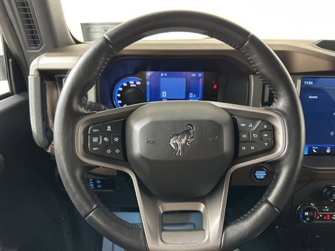 Used 2023 Ford Bronco Outer Banks image 12