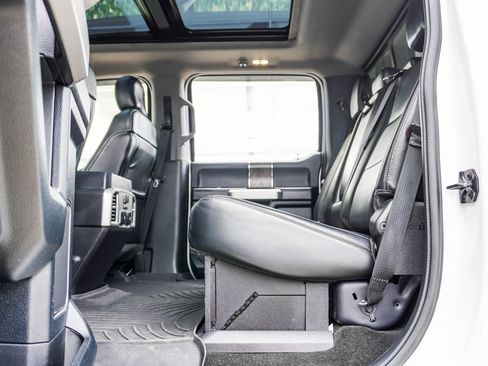 Used 2018 Ford F350 Lariat w/ Lariat Ultimate Package image 22