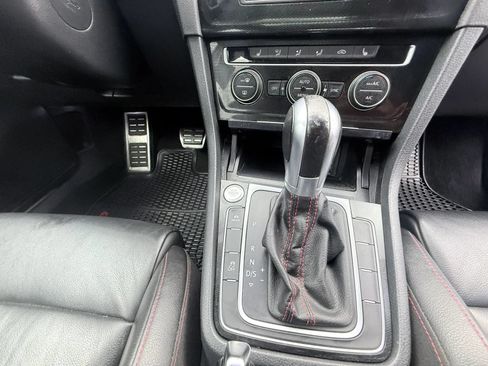 Used 2016 Volkswagen GTI Autobahn w/ Lighting Package (SEL) FWD image 14