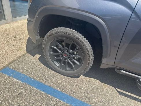 Used 2024 Toyota Tundra SR5 w/ SR5 Premium Package AWD/4WD image 8