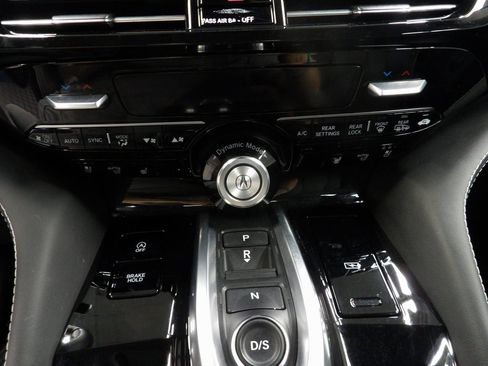 Used 2023 Acura MDX SH-AWD w/ Advance Package image 56