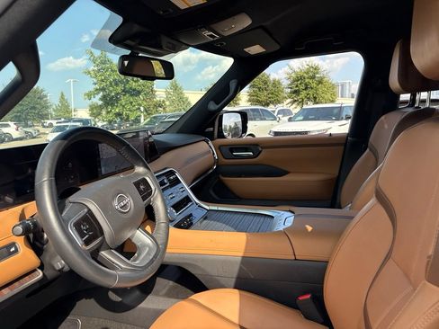 Used 2025 Nissan Armada SL RWD image 19