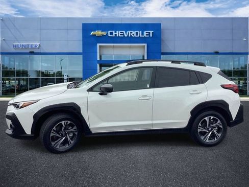 Used 2025 Subaru Crosstrek 2.5i Premium AWD/4WD image 6