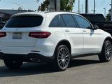 Used 2019 Mercedes-Benz GLC 300 image 4