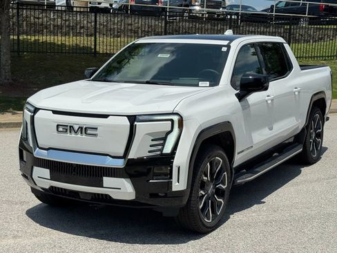 New 2025 GMC Sierra EV Denali image 10