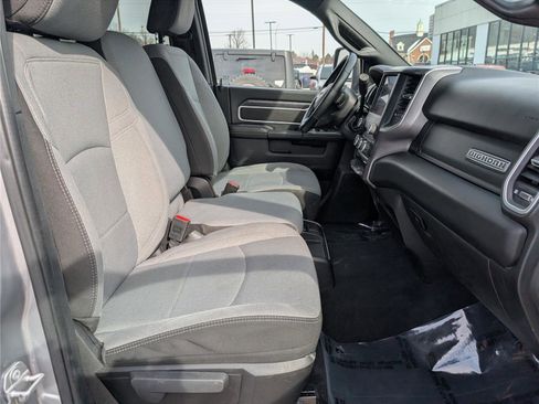 Used 2024 RAM 2500 Big Horn image 12