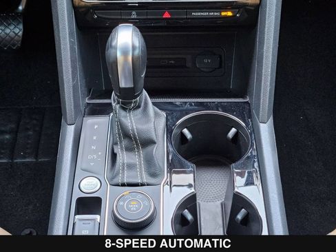 Used 2023 Volkswagen Atlas Cross Sport SE AWD/4WD image 23
