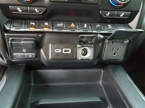 Used 2020 Chevrolet Silverado 1500 LT Trail Boss image 25