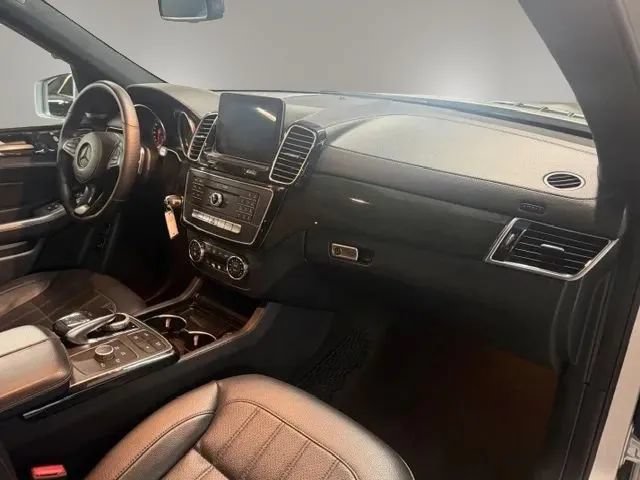 Used 2019 Mercedes-Benz GLS 450 4MATIC w/ Premium 1 Package image 16