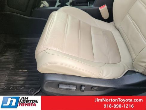 Used 2019 Honda CR-V Touring image 26