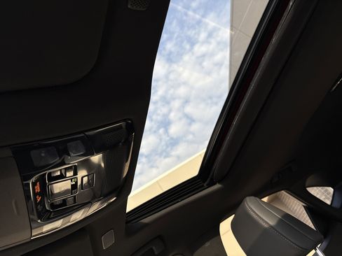 Used 2023 Lexus NX 350 AWD image 28