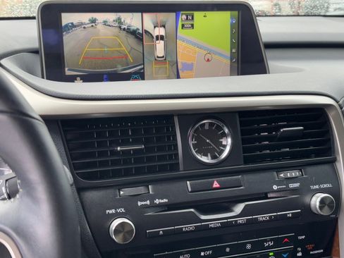 Used 2017 Lexus RX 450h AWD image 24