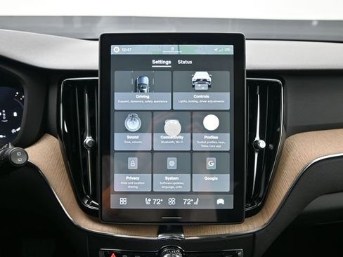 New 2026 Volvo XC60 B5 Core w/ Climate Package image 16