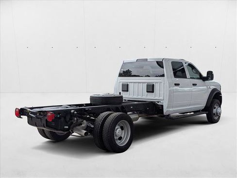 New 2026 RAM 5500 Tradesman w/ Chrome Appearance Group image 2