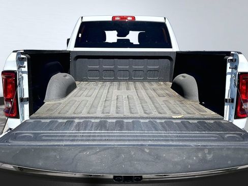 Certified 2026 RAM 2500 Big Horn AWD/4WD image 25