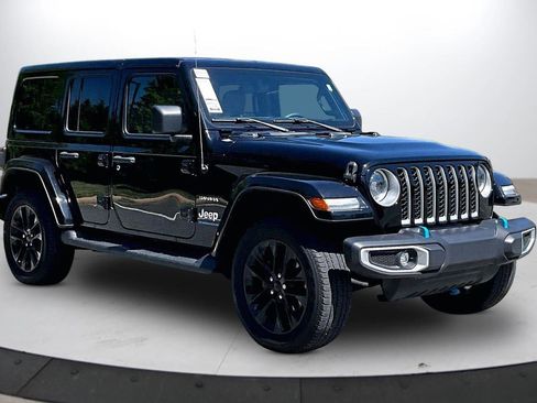 Certified 2023 Jeep Wrangler Unlimited Sahara AWD/4WD image 2
