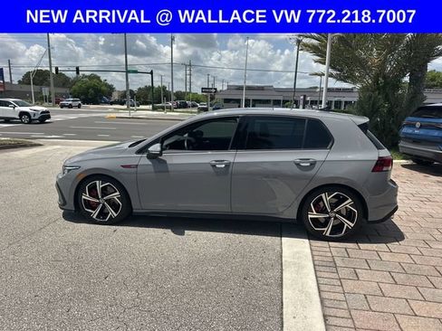Used 2024 Volkswagen GTI SE FWD image 10