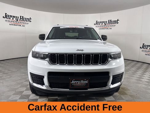 Used 2023 Jeep Grand Cherokee L Laredo w/ Luxury Tech Group I image 3