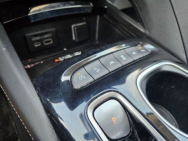Used 2023 Buick Envision Avenir AWD/4WD image 28