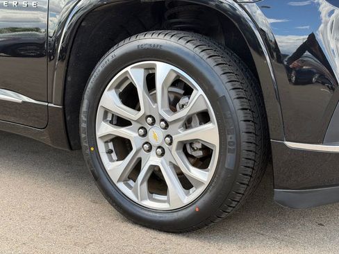 Used 2020 Chevrolet Traverse Premier w/ LPO, Floor Liner Package FWD image 26