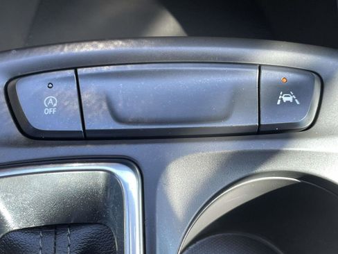 Used 2025 Chevrolet Trax ACTIV w/ Driver Confidence Package FWD image 33