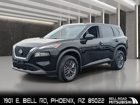 Used 2023 Nissan Rogue S image 1