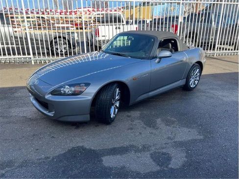 Used 2006 Honda S2000 image 3