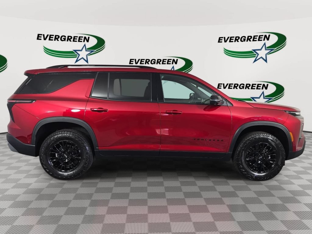 New 2027 Chevrolet Traverse Z71 w/ Enhanced Driving Package AWD/4WD image 4