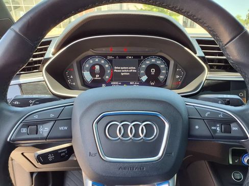 Used 2024 Audi Q3 2.0T Premium Plus w/ Premium Plus Package AWD/4WD image 20