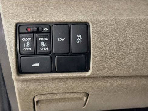 Used 2016 Honda Odyssey EX-L image 10