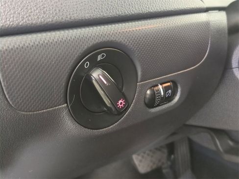 Used 2014 Volkswagen Jetta SE image 15