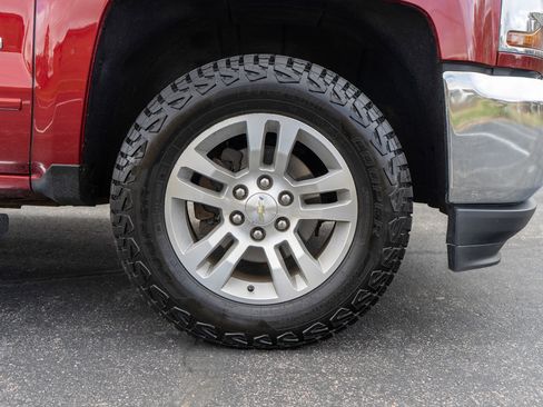 Used 2019 Chevrolet Silverado 1500 LT w/ All Star Edition image 10