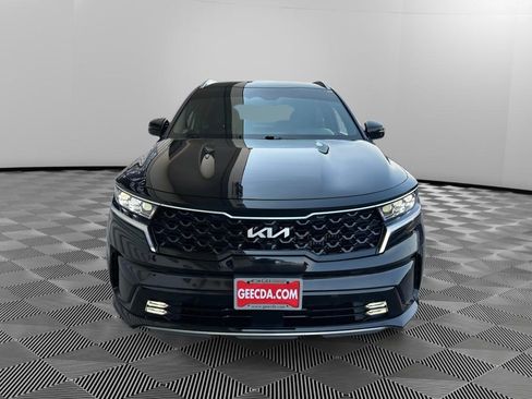 Used 2022 Kia Sorento SX Prestige AWD/4WD image 2