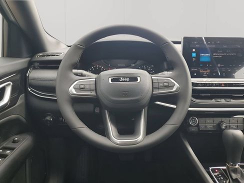 New 2026 Jeep Compass Latitude AWD/4WD image 27