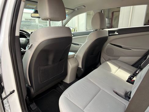 Used 2019 Hyundai Tucson SE image 21