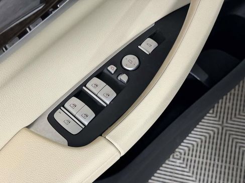 Used 2023 BMW X3 xDrive30i w/ Convenience Package image 18