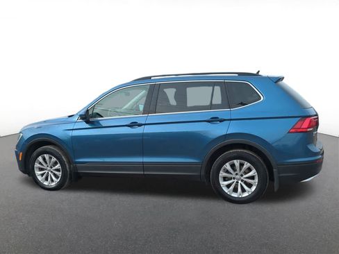 Used 2019 Volkswagen Tiguan SE w/ Panoramic Sunroof Package image 3